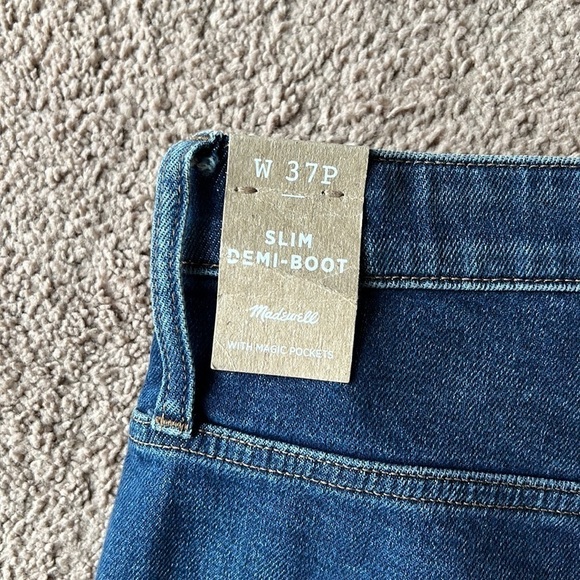 NWT Madewell Petite Slim Demi Boot Jeans in Sundale Wash - Picture 9 of 10